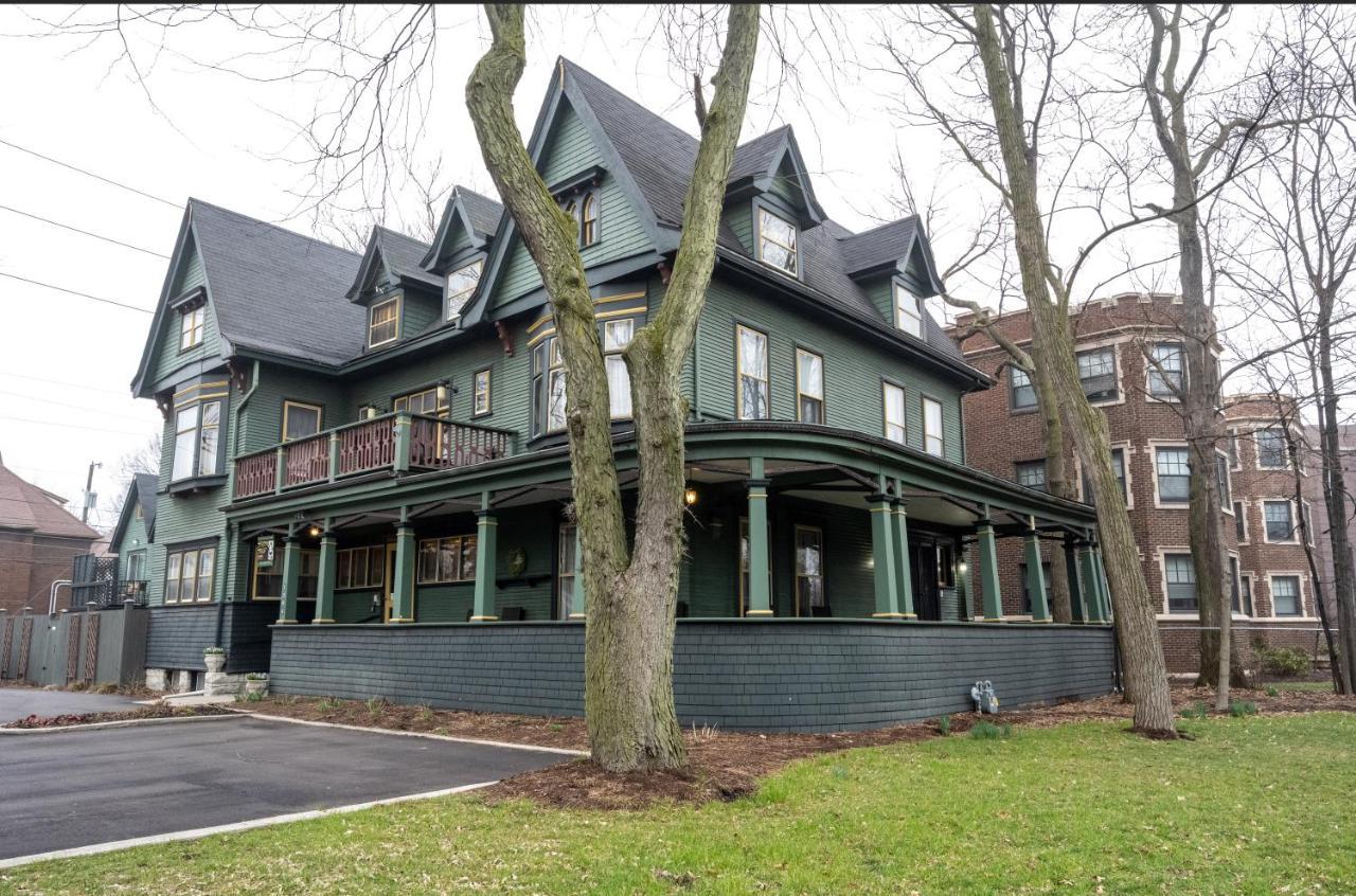 Stone Soup Inn Indianapolis Exterior photo